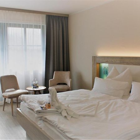 Hotel & Restaurant Lenzer Krug マルヒョー エクステリア 写真